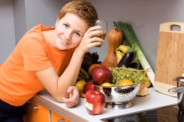 Gluten-Free Diet. Chế độ ăn kiêng loại trừ protein. Chế độ ăn kiêng này tập trung vào các loại thức ăn với gạo, rau dền, các loại đậu hạt, trứng, thịt và gia cầm không tẩm bột, trái cây, rau quả và sữa. Chế độ ăn này đặc biệt tốt cho những bệnh nhân loét dạ dày.