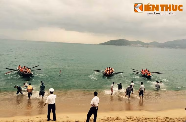 Gay can cuoc dua xuong cua Hoc vien Hai quan Viet Nam