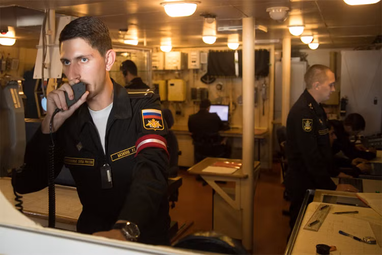 Dù là một trong những cường quốc hải quân thế giới nhưng Hải quân Nga không có ý định sử dụng quá nhiều lớp tàu chiến cỡ lớn mà thay vào đó là sử dụng các tàu chiến có khả năng cơ động cao nhưng được trang bị sức mạnh hỏa lực cực mạnh. Điển hình như đối với Buyan-M. Nguồn ảnh: Bộ Quốc phòng Nga.