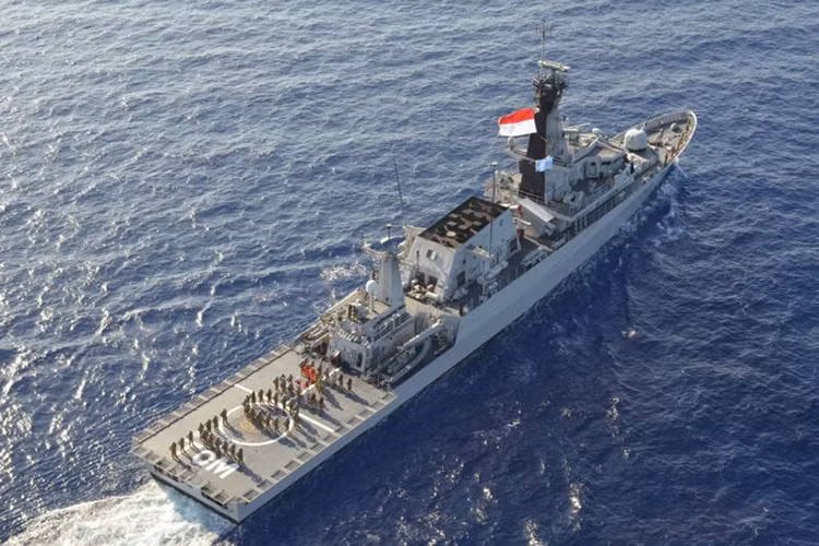 Hiện tại, Hải quân Indonesia mới đưa vào trang bị bốn chiếc Sigma biến thể 9113 và họ đã bắt đầu chuyển sang trang bị biến thể 10514 hiện đại hơn. Dù vậy cho tới hiện tại Sigma 9113 vẫn là mẫu tàu chiến hiện đại nhất của Indonesia khi Sigma 10514 vẫn chưa được hoàn thiện. JakartaGreater.