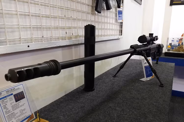 Dù xuất hiện từ năm 2000 nhưng cho tới nay PT Pindad rất ít công bố thông tin về Pindad SPR-2 hoặc có cũng rất hạn chế với một vài thông số cơ bản, thực tế mà nói các biến thể Pindad SPR-1 và Pindad SPR-3 nổi tiếng hơn nhiều so với Pindad SPR-2. Hiện tại Pindad SPR-2 phục vụ chủ yếu trong các đơn vị tác chiến đặc biệt và an ninh Indonesia. Nguồn ảnh: Detik Finance.