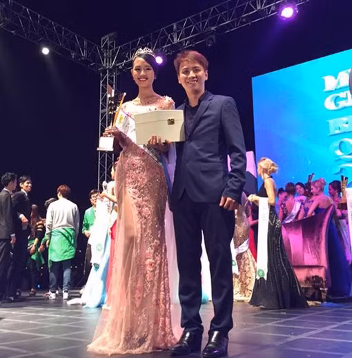 Thi chui hoa hau, Lam Thuy Anh gianh giai cao-Hinh-2