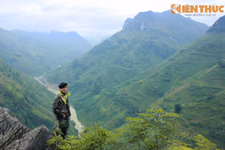 Nói đến Minsk là phải nói đến phượt, bản chất của Minsk là những chuyến đi, đã đi Minsk thì đồng nghĩa chủ nhân phải tìm hiểu nó, từ việc pha nhớt đến những bệnh lặt vặt của nó, phải biết yêu chiều giữ gìn nó. Minsk rất hợp với dân ưa xê dịch, với thiết kế mạnh mẽ, bốc và cực khỏe khi đi trên những cung đường gồ ghề nhưng đi xa, máy thường nóng rất nhanh nên đi tầm 70-100 km thì phải để xe nghỉ cho bớt nóng máy.