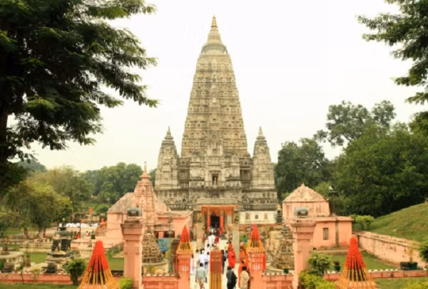 Đền Mahabodhi ở Bodh Gaya, Ấn Độ là một trong những ngôi đền cổ nhất trên thế giới. Người ta đồn rằng Đức Phật Thích Ca đã đạt được bồ đề trong chính ngôi đền này.