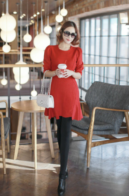 Chiếc váy màu sặc sỡ cho bạn thật sự nổi bật.