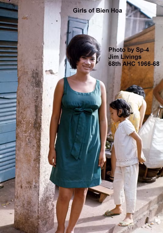 Một số bức ảnh khác của cựu binh Jim Livings.