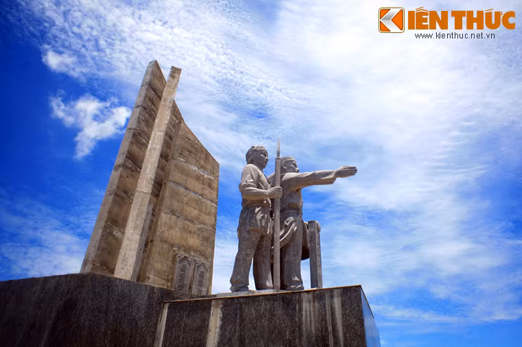 Giai ma chien luoc bao ve Hoang Sa, Truong Sa cua vua chua Viet-Hinh-2