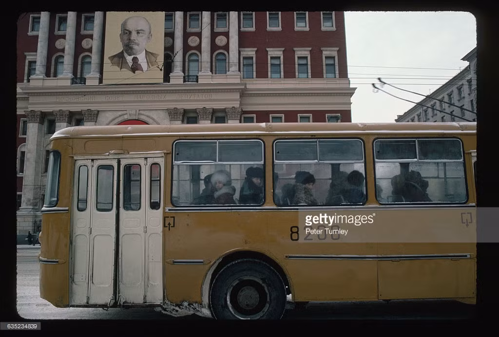 Xe buýt ở Moscow, 1986.