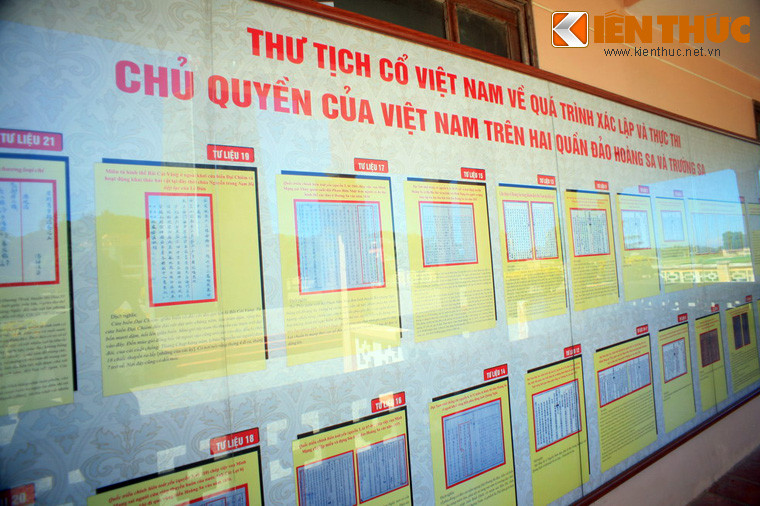 Bộ sưu tập thư tịch cổ Việt Nam về quá trình xác lập và thực thi chủ quyền của Việt Nam trên hai quần đảo Hoàng Sa và Trường Sa.