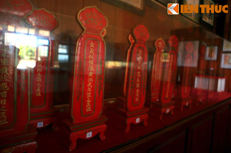 Bài vị thờ những người lính biển đã hi sinh khi thực thi nhiệm vụ.