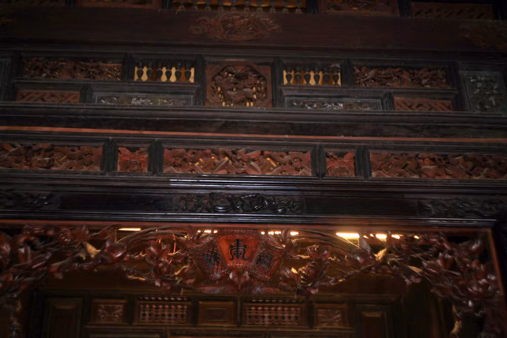 Có thể nói, ngôi nhà là một một chứng nhân lịch sử - văn hóa của đất phương Nam ở cuối thế kỷ 19 đầu thế kỷ 20.