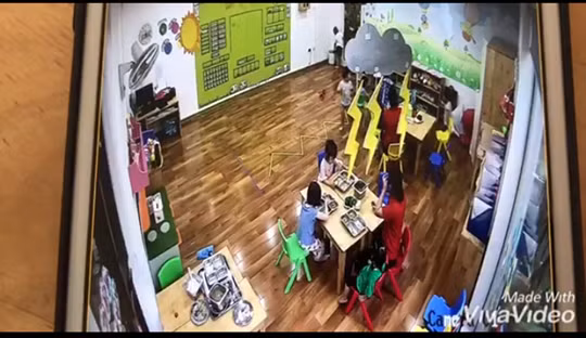 Co giao truong Maple Bear Westlake Point nhot chau be trong tu: Nha truong noi gi?