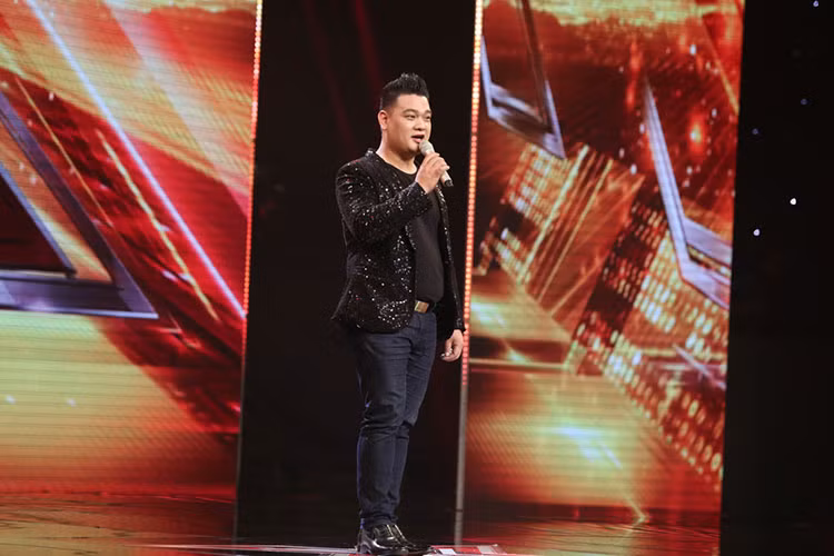 Thí sinh Lê Thanh Tùng thể hiện một trích đoạn nhỏ trong 1 vở nhạc kịch “Non piu andrai” của Mozart. Ca sĩ Tùng Dương nhận xét: “Phần trung trầm trong giọng em đẹp, nét và rền nên em cố gắng chinh phục bản thân em ở những nốt cao”. Còn Thanh Lam chia sẻ: “Giọng em có màu lạ và chị rất thích những ca khúc nhạc cổ điển”. 