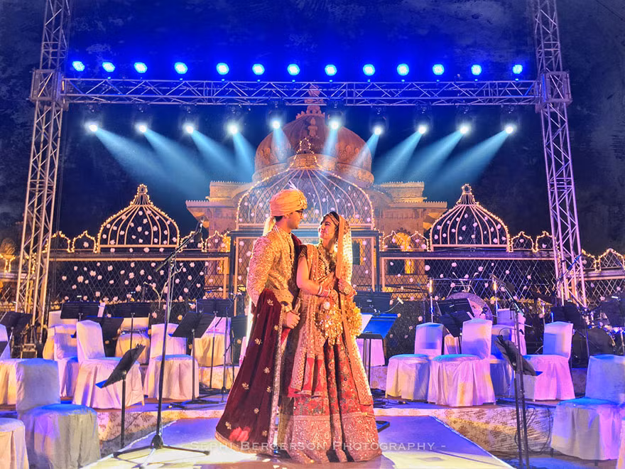 Khoảnh khắc hạnh phúc của đôi uyên ương trong ngày trọng đại.