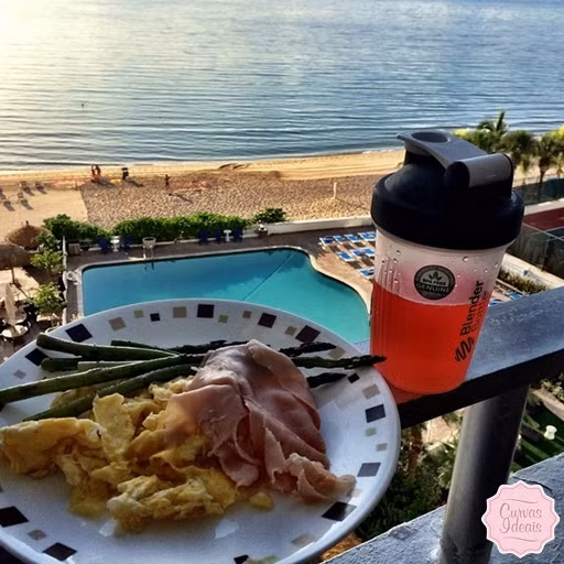 Hiện tại, Nathalia cũng đã trở thành một trong những huấn luyện viên thể hình nổi tiếng và nhờ chính câu chuyện giảm cân gian khổ và quyết tâm phi thường của cô.