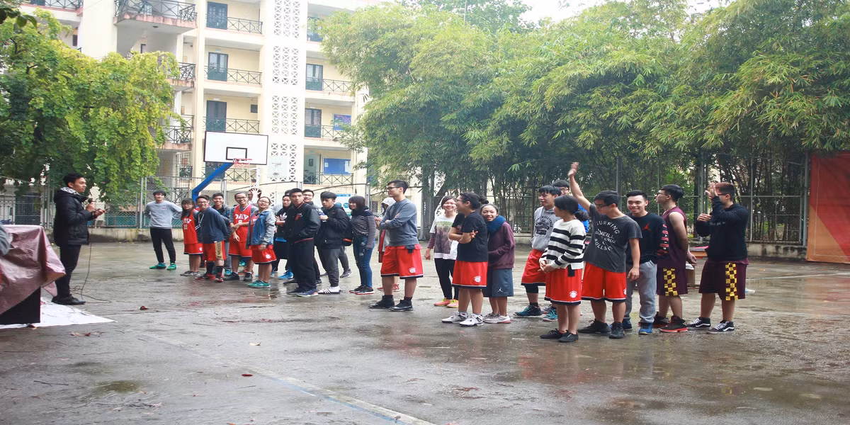 Sinh viên trường Học viện Ngoại giao nô nức chuẩn bị cho Đại hội thể thao DAV Games 2015.