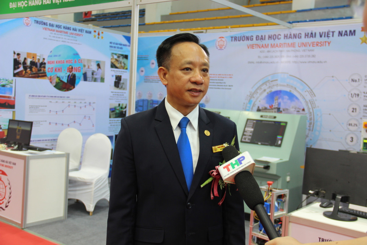 Trien lam quoc te lan thu 7 ve Dieu khien va Tu dong hoa-Hinh-6