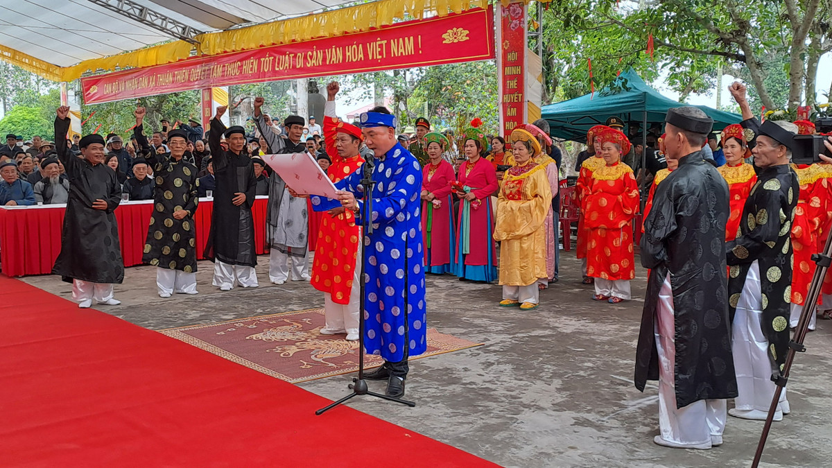 Có gì đặc biệt ở lễ hội “quan thề không tham nhũng”? - Hình 2 Co gi dac biet o le hoi “quan the khong tham nhung”?-Hinh-2