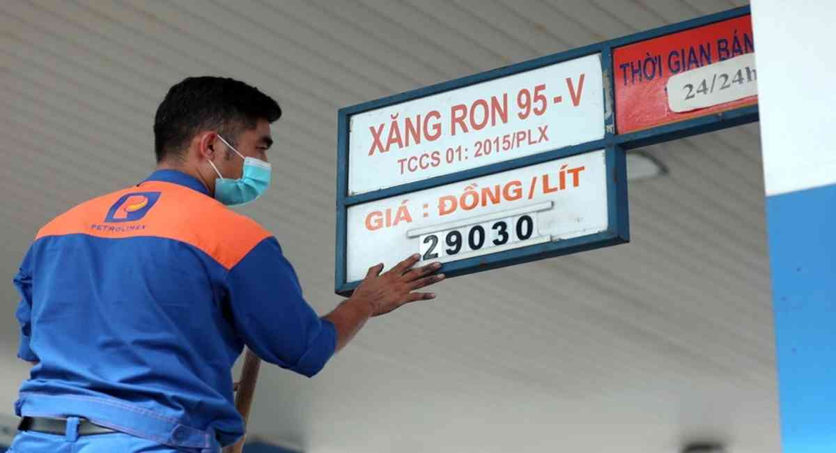 Gia xang hom nay 27/6/2024: Van tang?