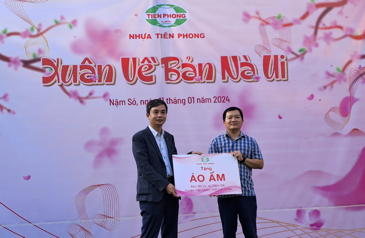 Ấm lòng xuân bản Nà Ui - Hình 10 Am long xuan ban Na Ui-Hinh-10