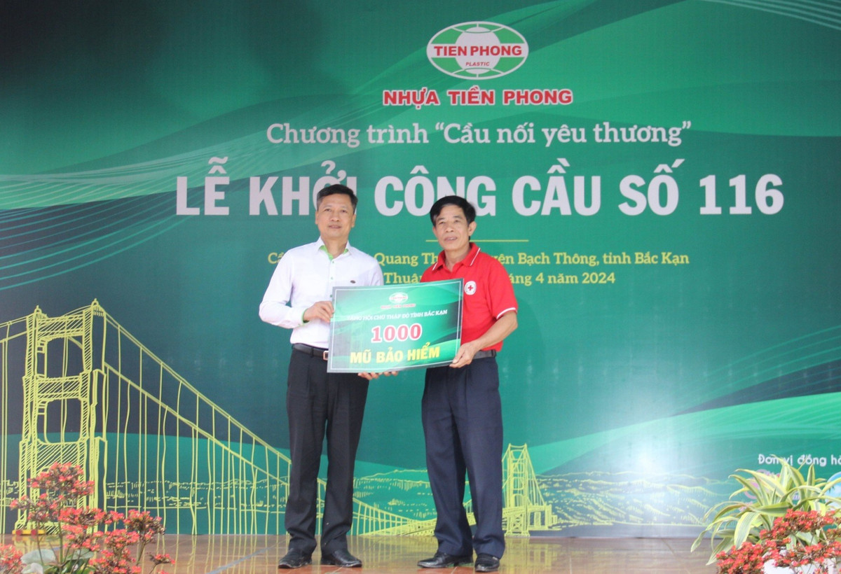 Khởi công cầu nối yêu thương số 116 tại Bắc Kạn - Hình 10 Khoi cong cau noi yeu thuong so 116 tai Bac Kan-Hinh-10