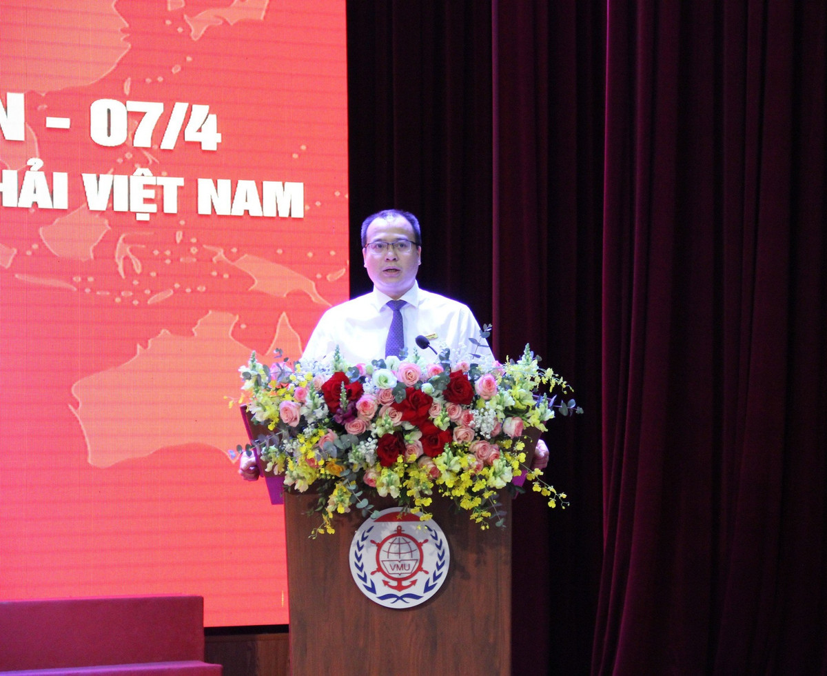 Hải Phòng: Tưng bừng mít tinh hưởng ứng ngày toàn dân hiến máu tình nguyện - Hình 3 Hai Phong: Tung bung mit tinh huong ung ngay toan dan hien mau tinh nguyen-Hinh-3