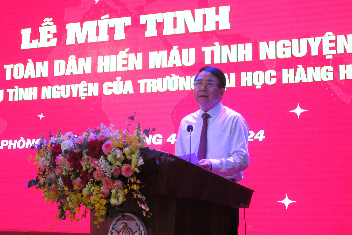 Hải Phòng: Tưng bừng mít tinh hưởng ứng ngày toàn dân hiến máu tình nguyện - Hình 2 Hai Phong: Tung bung mit tinh huong ung ngay toan dan hien mau tinh nguyen-Hinh-2