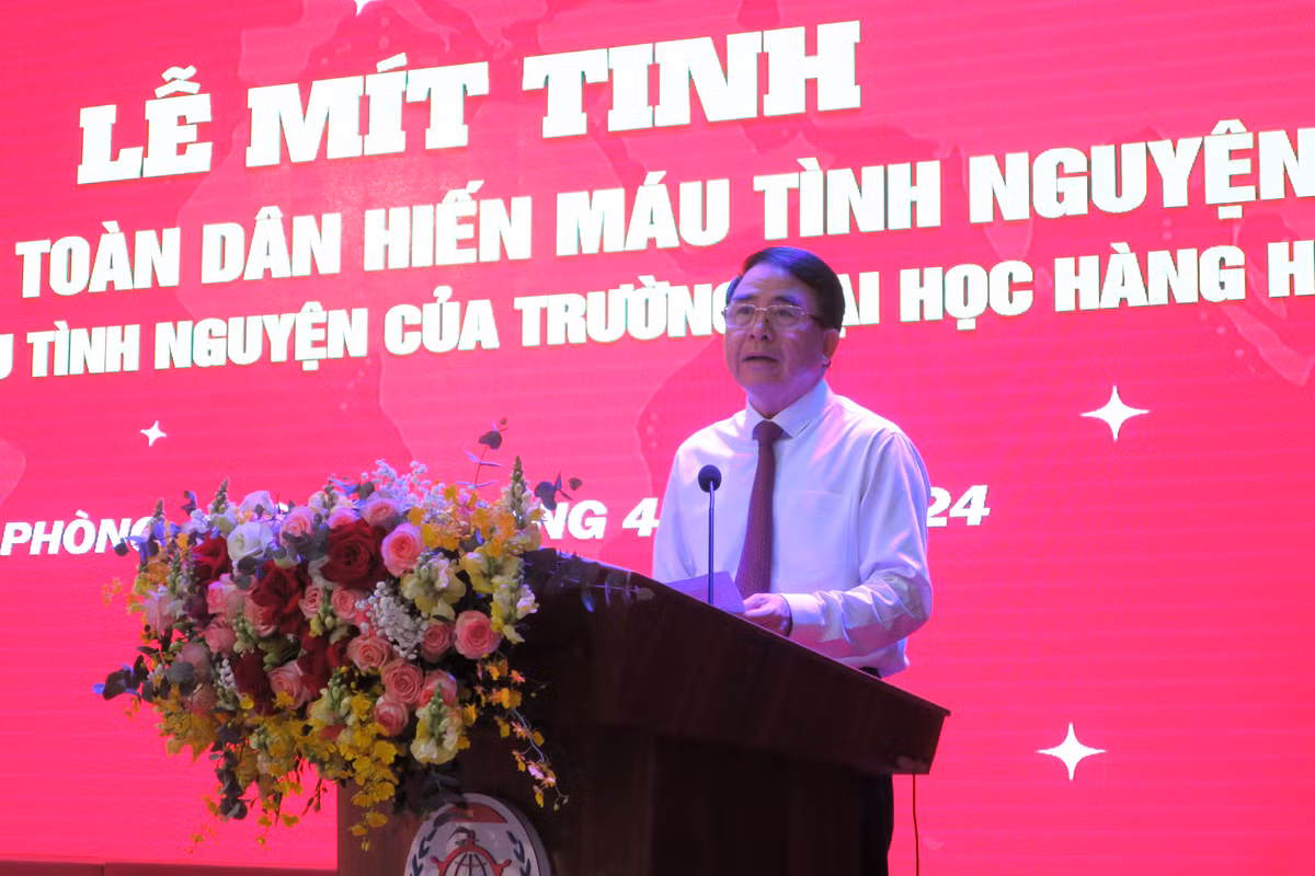 Hai Phong: Tung bung mit tinh huong ung ngay toan dan hien mau tinh nguyen-Hinh-2