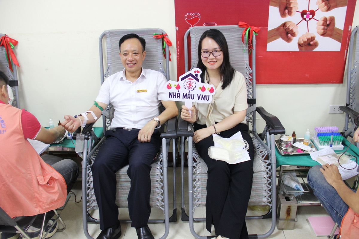 Hai Phong: Tung bung mit tinh huong ung ngay toan dan hien mau tinh nguyen-Hinh-4