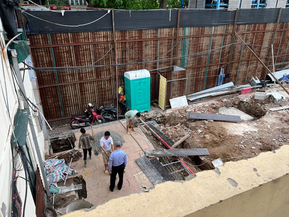 Hà Nội: Dân tố 1 công ty có cấu hiệu vi phạm trật tự xây dựng - Hình 2 Ha Noi: Dan to 1 cong ty co cau hieu vi pham trat tu xay dung-Hinh-2