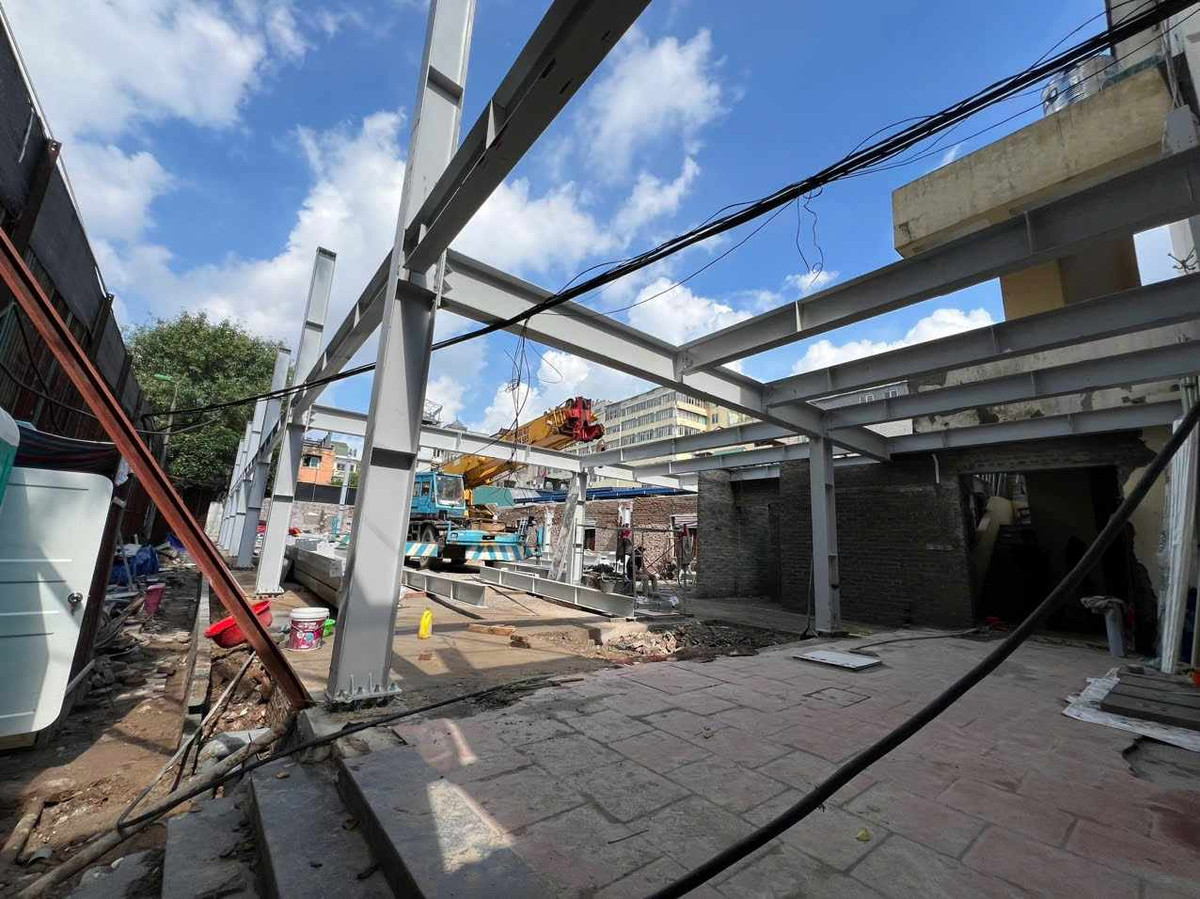 Hà Nội: Dân tố 1 công ty có cấu hiệu vi phạm trật tự xây dựng - Hình 3 Ha Noi: Dan to 1 cong ty co cau hieu vi pham trat tu xay dung-Hinh-3