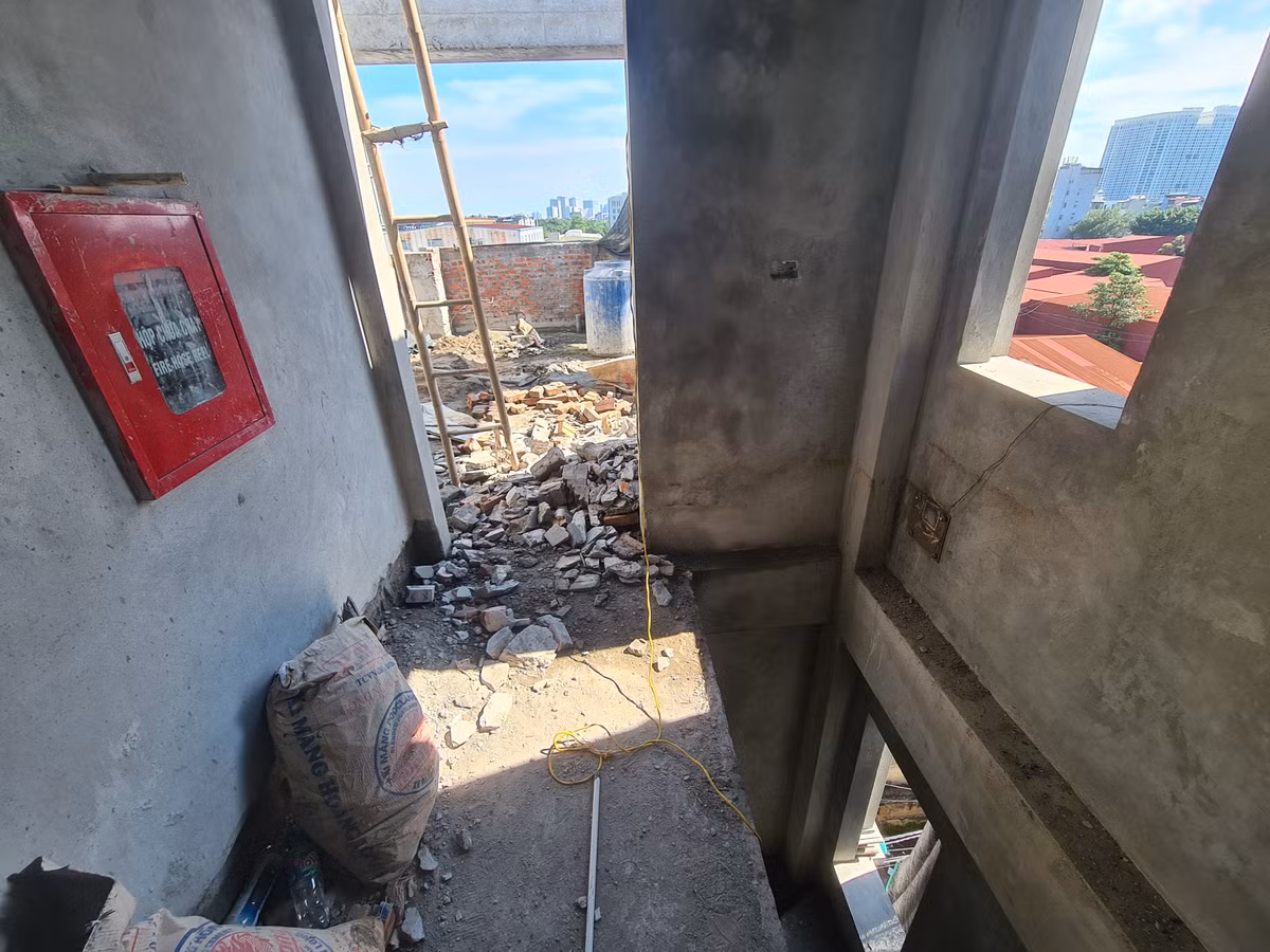 Ha Noi: Thao do xong phan sai pham cong trinh o phuong Vinh Tuy-Hinh-5