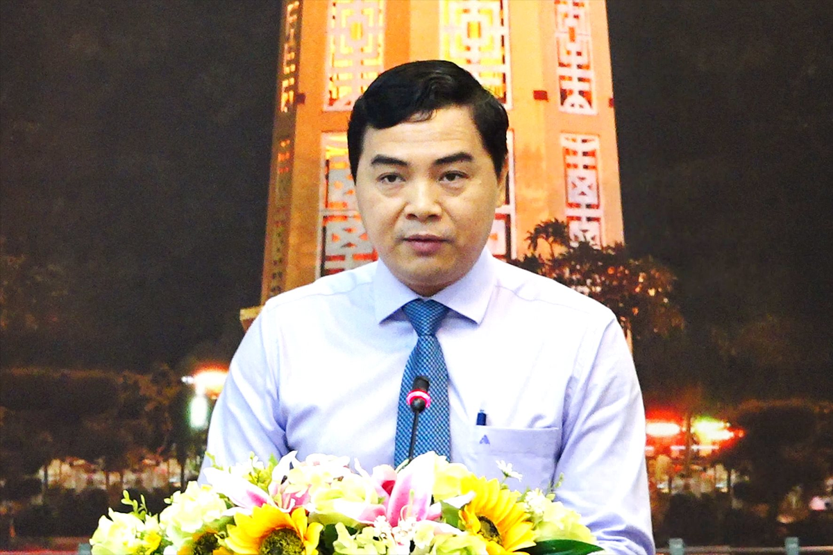 Ông Nguyễn Hoài Anh được đánh giá là lãnh đạo trẻ, năng động đã kinh qua nhiều chức vụ và đều hoàn thành tốt nhiệm vụ. 