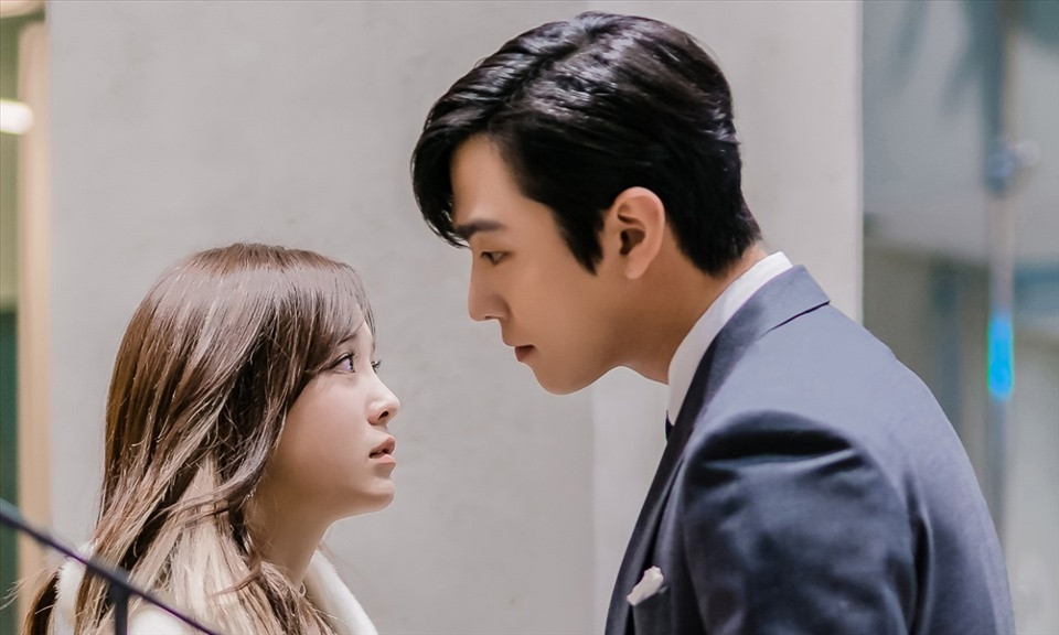 Chet sung khi sep moi lai la nguoi yeu cu