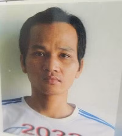 Lần theo số đầu mối này, các trinh sát được chủ sở hữu của số điện thoại cho biết một người bạn tên là Trần Quốc Thịnh, trú tại tổ 43 phường Kỳ Bá, TP Thái Bình mượn điện thoại hơn 1 tháng nay chưa trả. Rà soát thông tin, các trinh sát được biết, Thịnh là người quen của anh L. và khoảng hơn 20h ngày 3/6, có một thanh niên dắt chiếc xe máy Sirius màu đỏ, không nổ máy được, đi về hướng TP Thái Bình. Người thanh niên này qua nhận dạng của nhân chứng chính là Trần Quốc Thịnh. (Ảnh minh họa, nguồn internet)