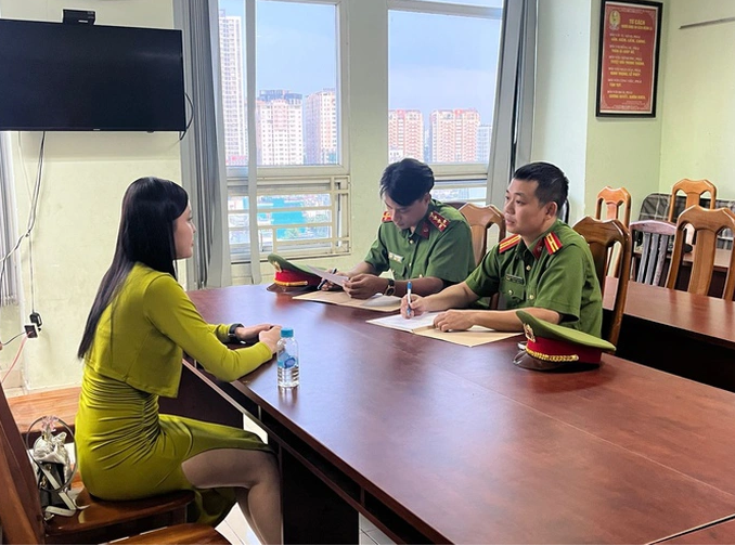 Theo điều tra, Hạnh chỉ đạo các cô gái bán dâm chỉ liên hệ, trao đổi việc mua bán dâm qua mạng xã hội, thuê xe hơi sang để đưa đón gái mại dâm, chọn nơi bán dâm là các khách sạn, resort. Hạnh quản lý trên 30 gái bán dâm, trong đó có các nữ tiếp viên của nhiều hãng hàng không và nhiều hot girl, người mẫu ảnh nổi tiếng với giá bán dâm 1.000 - 3.000 USD/lượt. Ngoài việc môi giới cho gái bán dâm trên địa bàn TP HCM, Hạnh còn môi giới cho gái bán dâm đi tour, đi tỉnh với số tiền thu lợi rất lớn. 