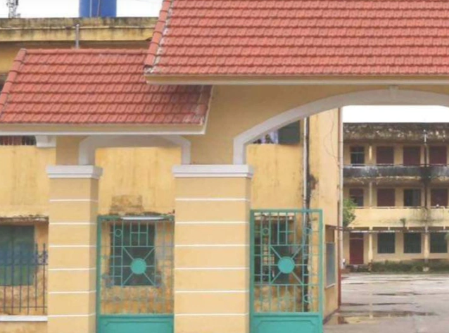  Nam sinh lớp 10 đâm chết bạn học: Trưa 21/11/2022, tại khu vực bên ngoài Trung tâm giáo dục nghề nghiệp - giáo dục thường xuyên huyện Thái Thụy, tỉnh Thái Bình, giữa Q.A. (học sinh lớp 10 tại trung tâm) và nam sinh Bùi Ngọc Kh. (cùng học lớp 10 tại trung tâm) xảy ra xô xát. Q.A. bị Kh. dùng dao đâm trúng vào người làm mất nhiều máu, nhập viện trong tình trạng nguy kịch. Dù được cấp cứu tích cực, nạn nhân đã không qua khỏi. 