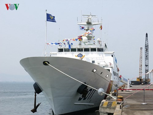 Chuyến thăm thành phố Đà Nẵng của tàu Badaro ngoài mục đích giao lưu còn nhằm tăng cường hợp tác, hiểu biết và tin cậy lẫn nhau giữa lực lượng quân đội của hai nước.