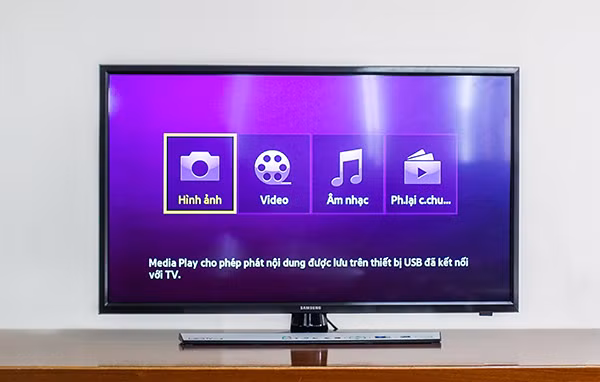 Kha nang phat phim HD va nhac lossless tren tivi Samsung J4100