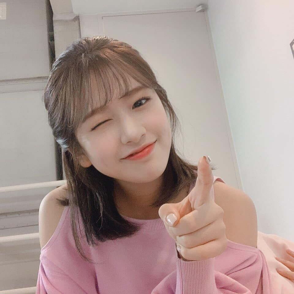  Tuổi Mão: Tử vi 12 con giáp ngày 13/10/2020 khuyên tuổi Mão nên chuyên tâm cho công việc, chuyện tình cảm gác lại tạm thời. Đây không phải là thời gian có thể bi lụy vì tình đâu, sự nghiệp còn chờ đợi bạn. Tiền bạc không thông cho lắm, cố gắng chăm chỉ chịu khó học hỏi kinh nghiệm của người đi trước để có vốn liếng đầu tư kinh doanh hơn nhé. Con số may mắn: 2, 4. Màu sắc may mắn: Màu đen, đỏ. Quý nhân phù trợ: Tuất, Thìn. 