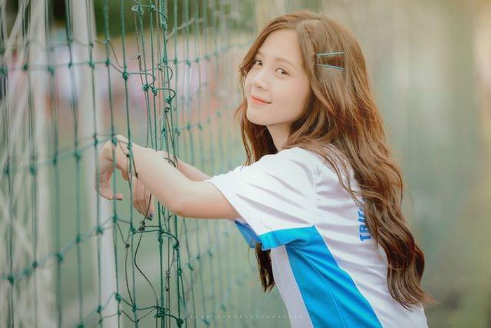  Tuổi Tý: Tử vi hàng ngày 12 con giáp ngày 10/10/2020 cho hay Tý nên chủ động trong công việc, đừng ỷ lại vào người khác. Hãy chú ý cách nói chuyện của mình vì ngoại giao là cách vô cùng tốt để thu hút đối phương. Tiền bạc hanh thông, chú ý chăm sóc bản thân thật tốt, đừng để bản thân mình xấu xí và quê mùa nhé. Con số may mắn: 1, 3. Màu sắc may mắn: đen, xanh.Quý nhân phù trợ: Thìn, Tuất. 