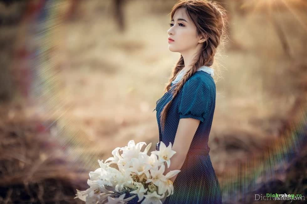  Tuổi Mùi: Mùi là người may mắn khi đi đâu cũng có người giúp đỡ. Bạn nên tận dụng cơ hội này và làm việc thật tốt nhé. Cấp trên đang trọng dụng bạn, hi vọng bạn sẽ có được cơ hội thăng chức. Tiền bạc không thông, cho vay cũng phải nhìn người. Người thân hỏi cũng phải kiếm cớ từ chối nhé, có nhiều người chỉ lợi dụng bạn mà thôi. Con số may mắn: 5, 9. Màu sắc may mắn: xanh, đỏ. Quý nhân phù trợ: Thân, Tuất. 