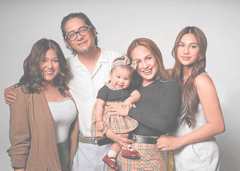 Các con giáp này gặp nhiều may mắn, được trời ban lộc, kèm theo tính cách chịu khó, nhanh nhẹn nắm bắt cơ hội nên công việc suôn sẻ, làm ăn tấn tới.