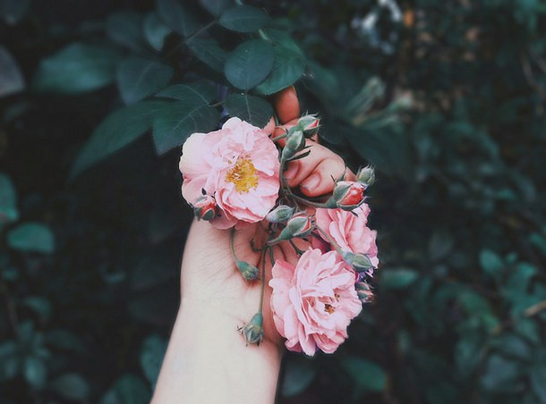  Tuổi Dậu: Vận trình sự nghiệp không được suôn sẻ, bản mệnh phải đối mặt với những chuyện thị phi liên tiếp rơi xuống đầu mà không thể giải thích được cho tất cả mọi người. Sự uy tỉnh sụt giảm cũng khiến công việc chịu ảnh hưởng, song hãy vững vàng lên, sẽ có lúc bạn giành lại được những gì vốn thuộc về mình. 