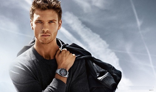 Những người có tướng miệng này thường có chức vụ và địa vị cao trong xã hội. Họ có tài lãnh đạo và dễ dàng thành công trong sự nghiệp. Họ cũng là người có tính cách kiên cường thủy chung nên những người đàn ông này thường có một gia đình êm ấm hạnh phúc. 