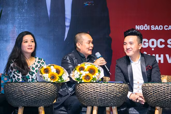 Xuan Hinh mac benh lan di dien ve go cua nha hang xom