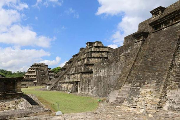 Kết quả nghiên cứu của các chuyên gia về thành phố El Tajin cho thấy nơi này từng được coi là quê hương của những sinh vật siêu nhiên và các linh hồn.