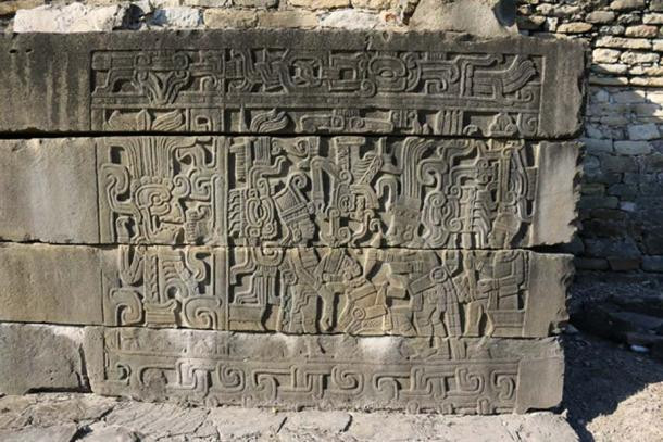 Ngay cả người Totonac sống tại khu vực này cũng không hay biết thông tin gì về những người từng sống ở thành phố bị lãng quên El Tajin.