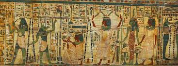 Theo đó, tảng đá lớn trên được cho là cổng trời được nhắc đến trong truyền thuyết.