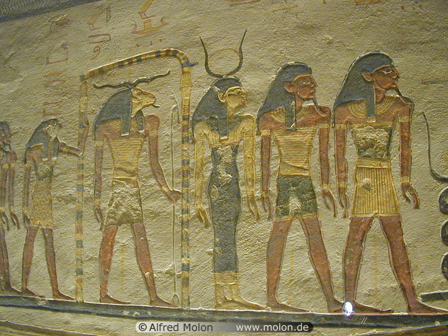 Người Ai Cập thời xưa cũng tin rằng con người có thể "liên lạc" với các vị thần tại địa điểm linh thiêng.